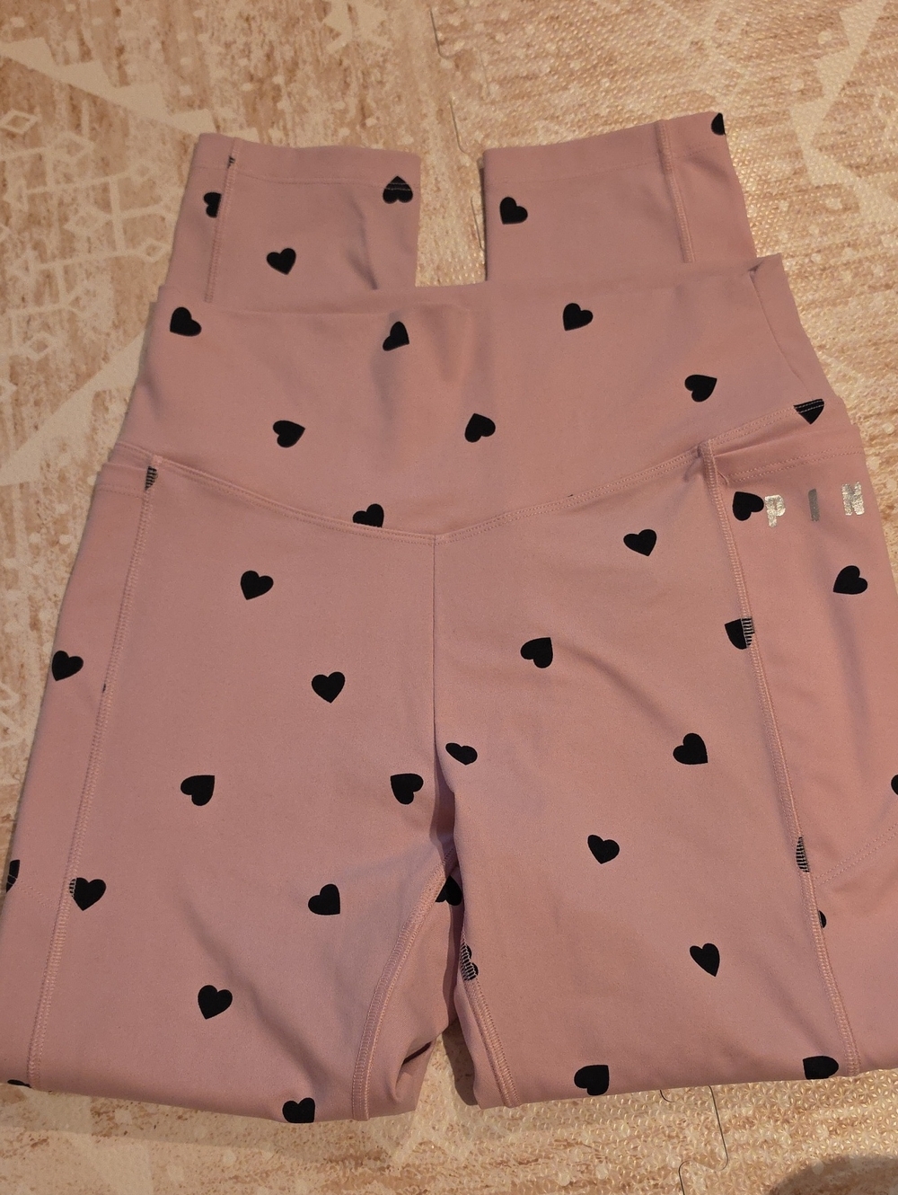 Pink Ultimate Legging Medium High-Waist Leggings with Black Heart Print